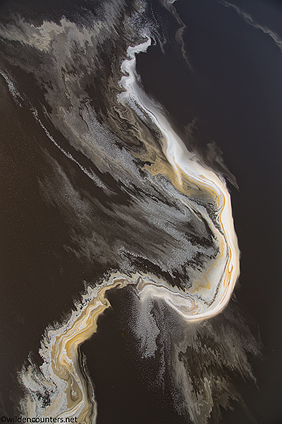 Aerial-image-of-algae-slick-and-evaporated-sodium-trails-on-the-surface-of-Lake-Natron-Tanzania-Canon-5D-MK3-Canon-24-105mm-f4-IS-lens-@28mm-handheld-11600th-sec-f4-ISO-400-AV-at-01